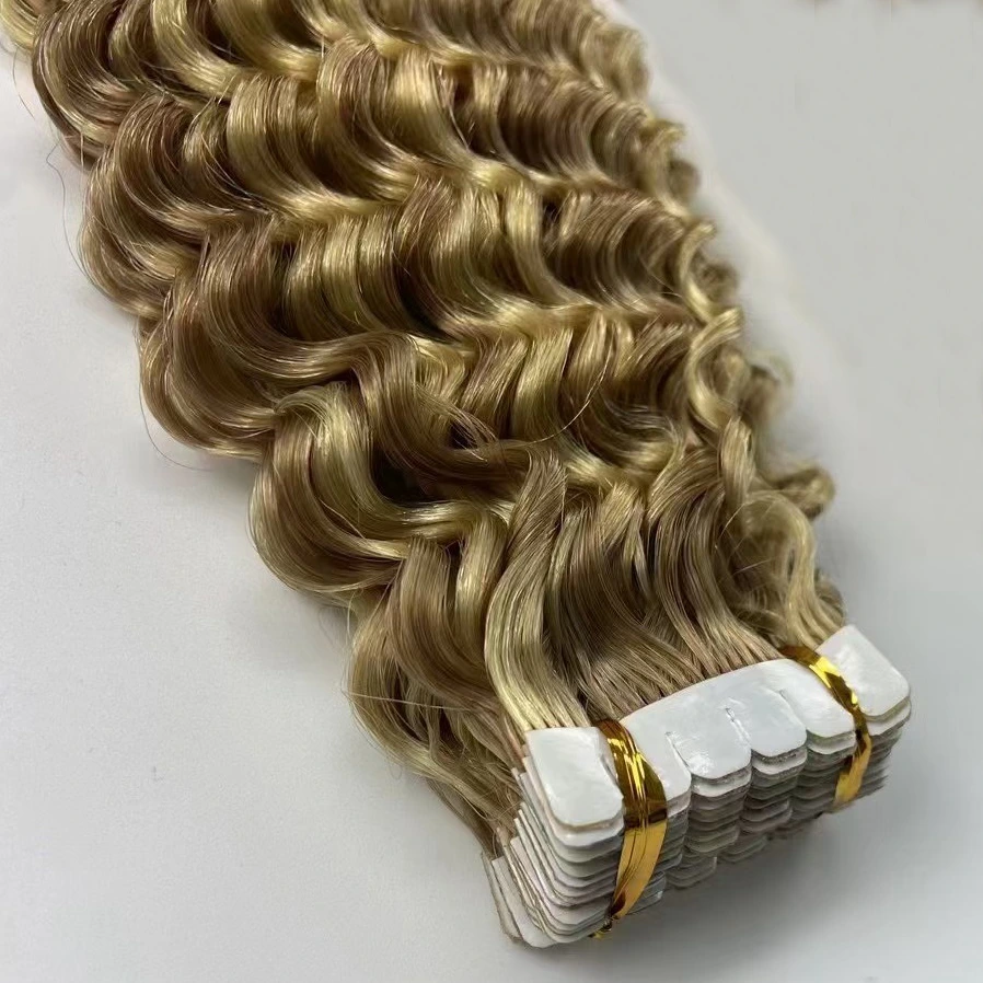 Fita cacheada em extensões de cabelo